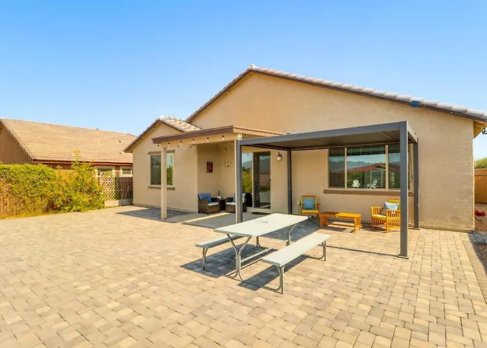 Holiday home Extended-stay Escape W/ Office & Ev Charger