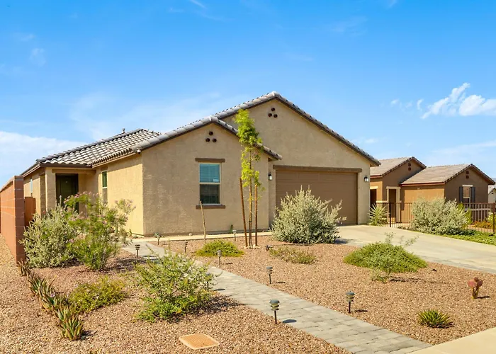 Extended-stay Escape W/ Office & Ev Charger * Tucson