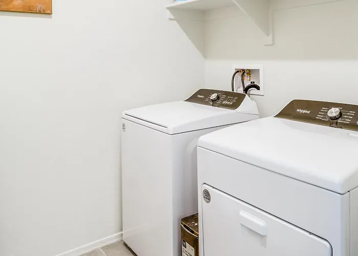 Extended-stay Escape W/ Office & Ev Charger * Tucson