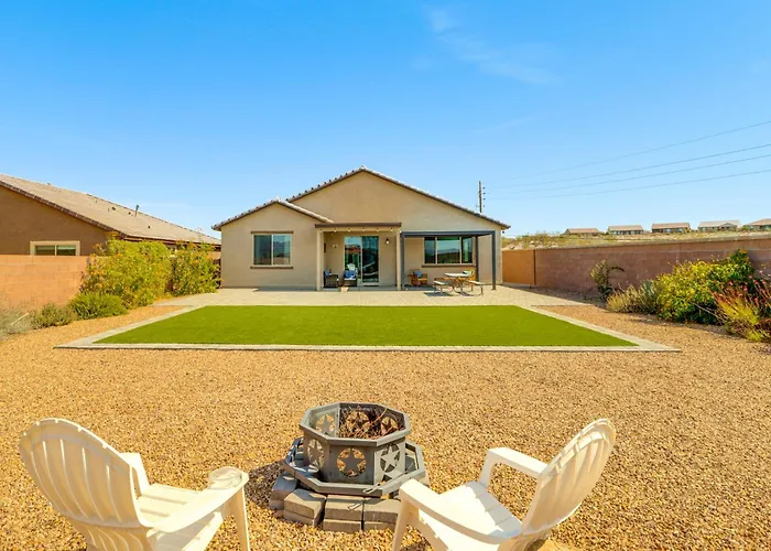 Holiday home Extended-stay Escape W/ Office & Ev Charger